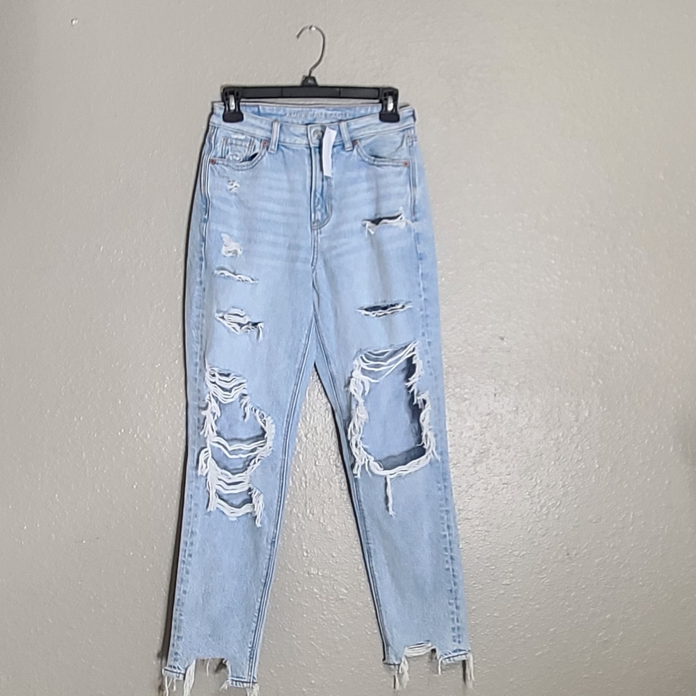 American Eagle Mom Jeans